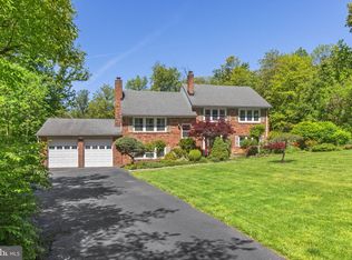 5154 Piedmont Pl, Annandale, VA 22003