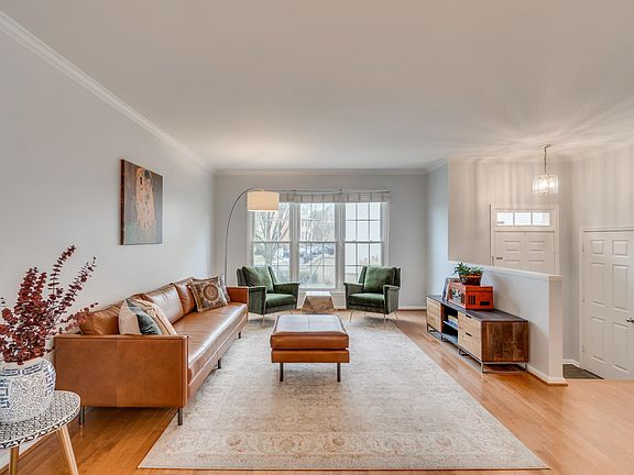 4th image of 12331 Quiet Hollow Ct