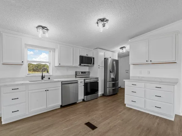 4105 Adriels Ln, Venus, TX 76084