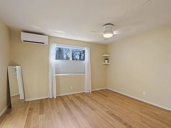 1439 NW Juniper St #6 — Photo 16