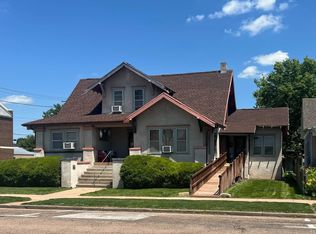 219-221 W 5th St, North Platte, NE 69101