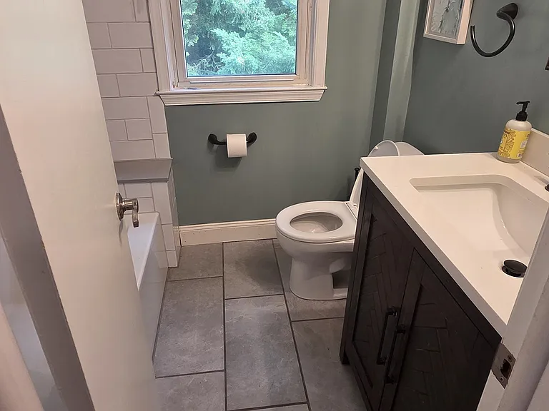 746 Cinnaminson St — Photo 17