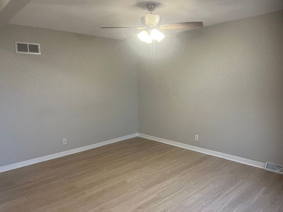 Large updated whole unit!