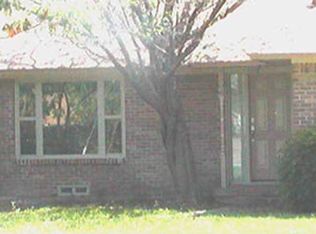 1306 N Rogers Rd, Irving, TX 75061