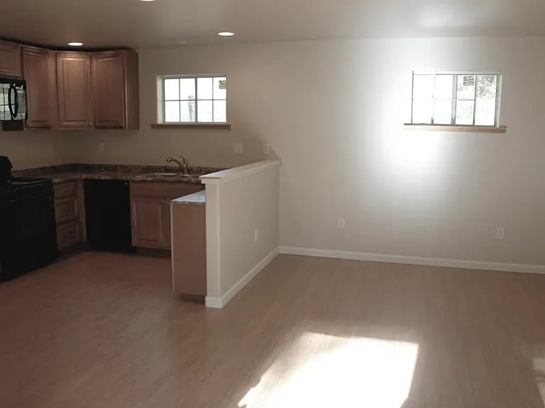 Kitchen & Living Rm