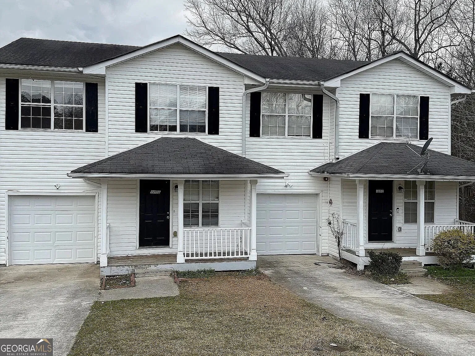 3 bed, 2.0 bath, 1500 sqft, $2,000 — Photo 2