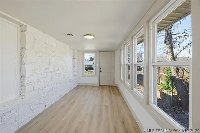 815 N Wilson Ave — Photo 16