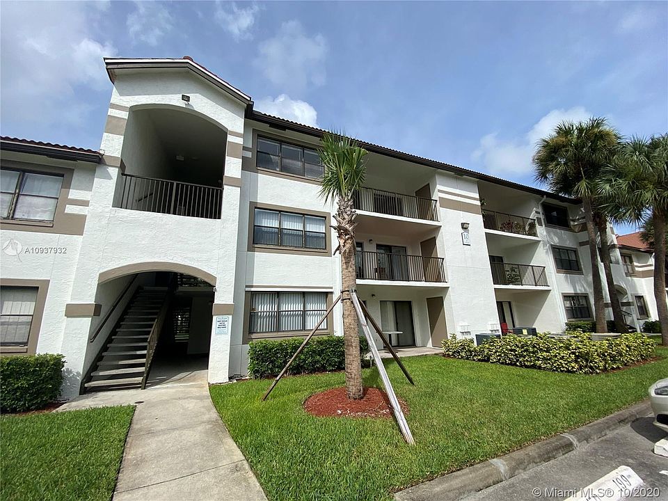 2nd image of 510 S Park Rd #3510