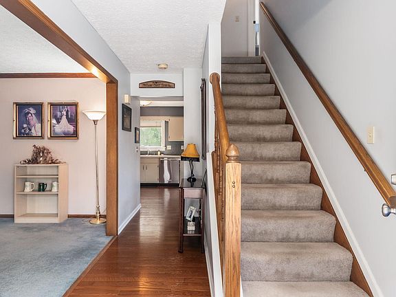 2nd image of 2077 Scottingham Dr