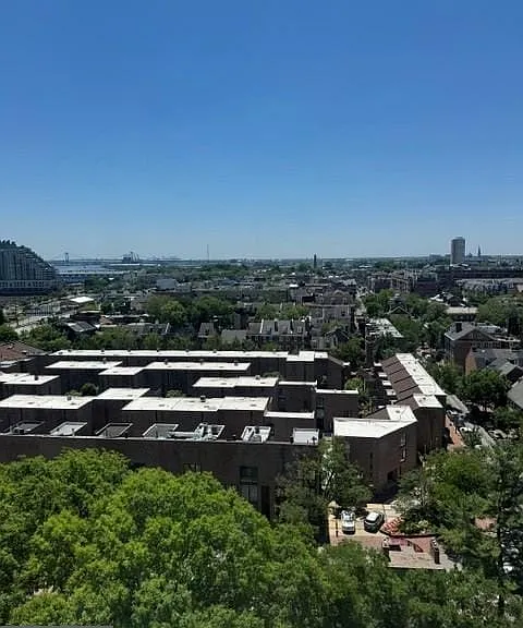 220-00 Locust St #11ES — Photo 15