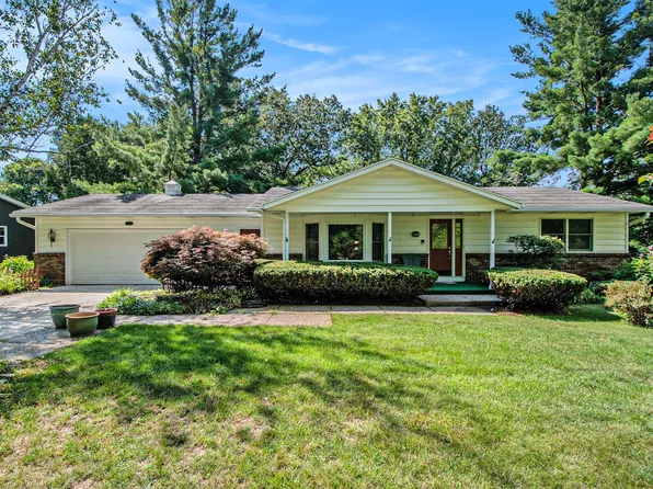 3368 Hidden Hills Ave SE, Grand Rapids, MI 49546