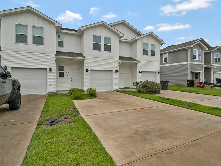 6356 Grove Park Dr — Photo 1