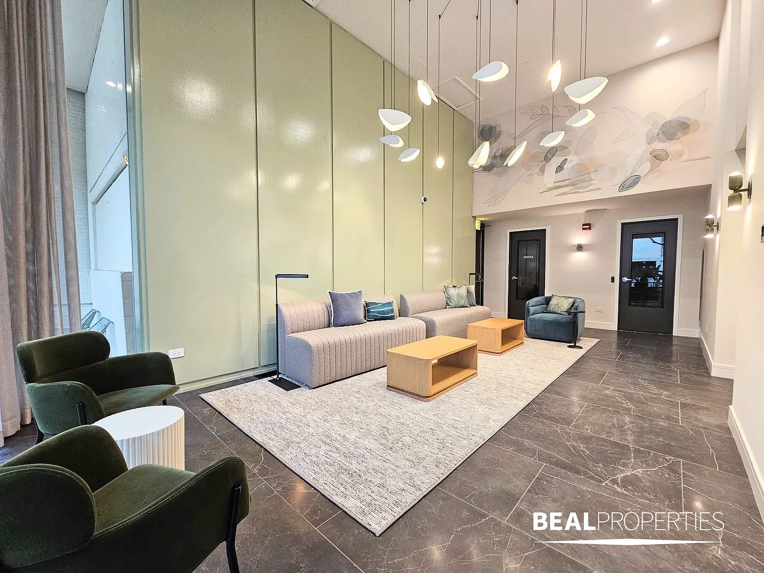 1344 N Dearborn — Photo 4