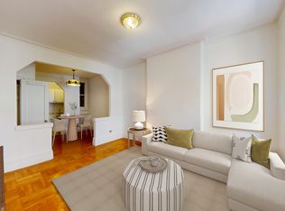426 E 85th St #3A, New York, NY 10028
