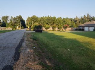 Beringer Rd, Columbus, MS 39702