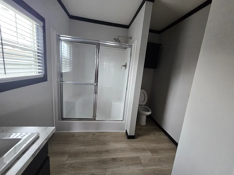 1601 E Slaughter Ln — Photo 21