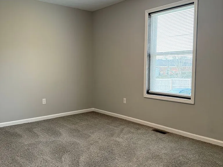 1022 Brandy Ln — Photo 12
