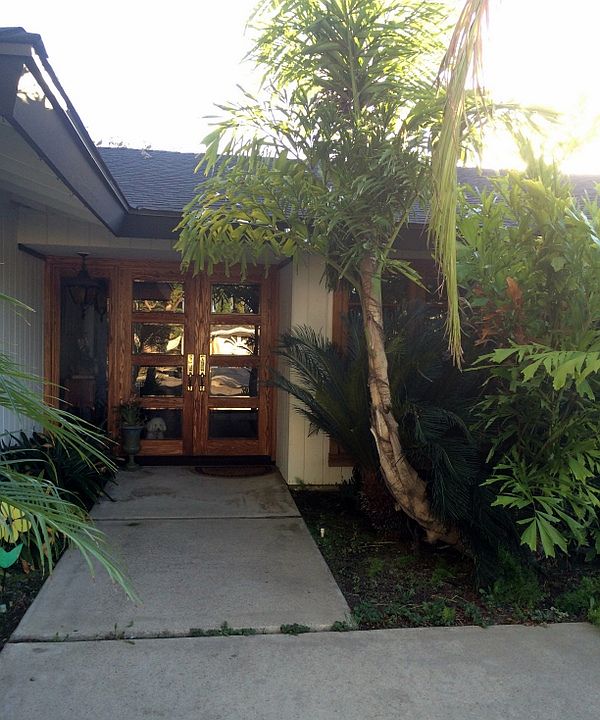 2nd image of 750 Rosarita Dr