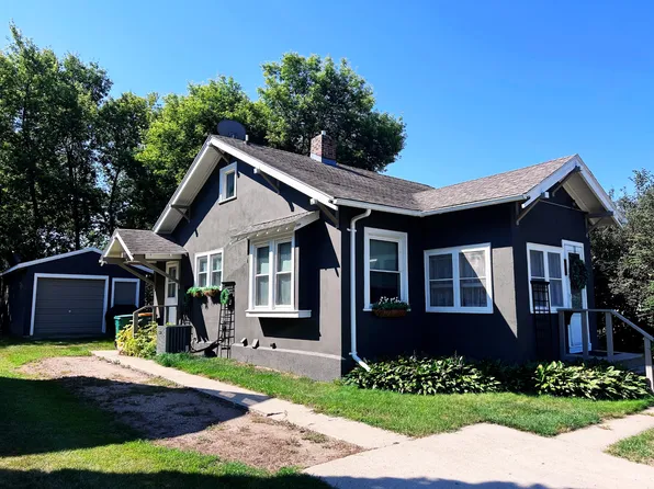 514 5th Ave E, Alexandria, MN 56308