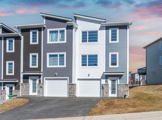 34 Grosse St, Halifax, NS B3T0M6
