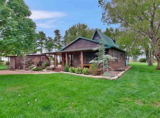 2800 E Boundary Rd, Pretty Prairie, KS 67570