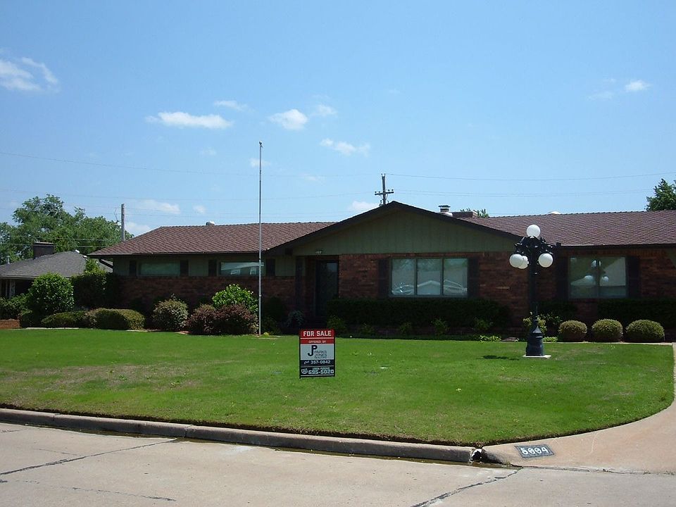 1st image of 5004 SW Country Club Dr
