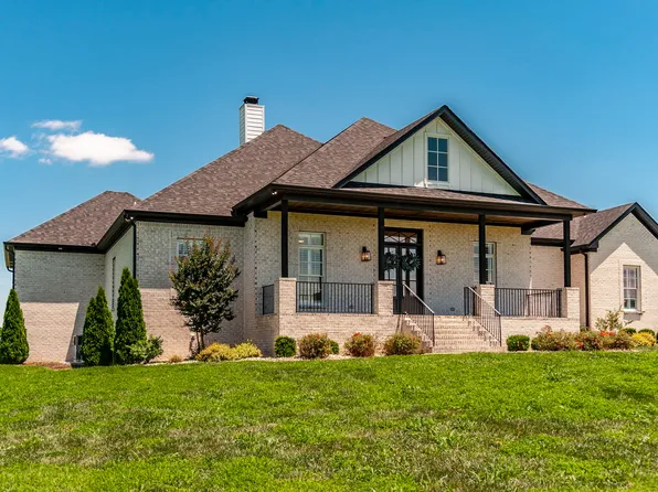 1322 Barry Ln, Gallatin, TN 37066