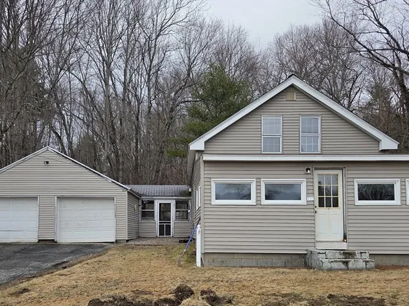 132 E Main St, West Brookfield, MA 01585