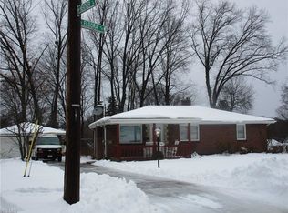 2912 Eldora Dr, Youngstown, OH 44511