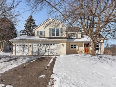 1320 Stratton Ct, Chanhassen, MN, 55317