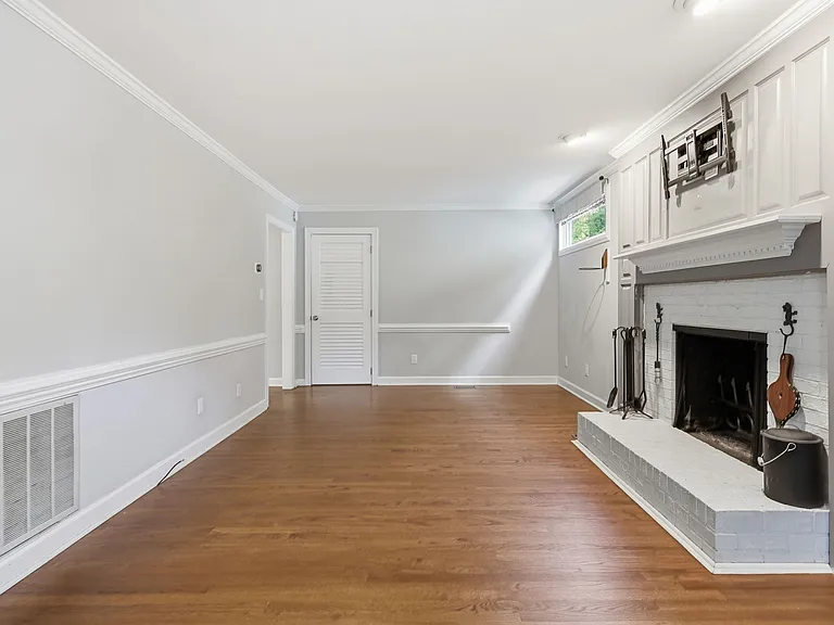 4408 Tetbury Pl — Photo 11