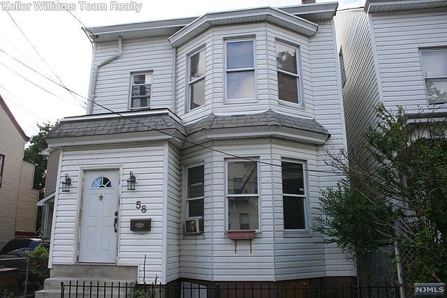 2nd image of 58 N 5th St
