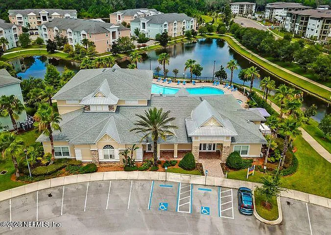 8235 Lobster Bay Ct #206 — Photo 50