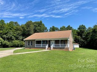 3966 Chambers Chapel Cir, Morganton, NC 28655