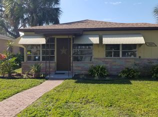2665 44th St S, Gulfport, FL 33711