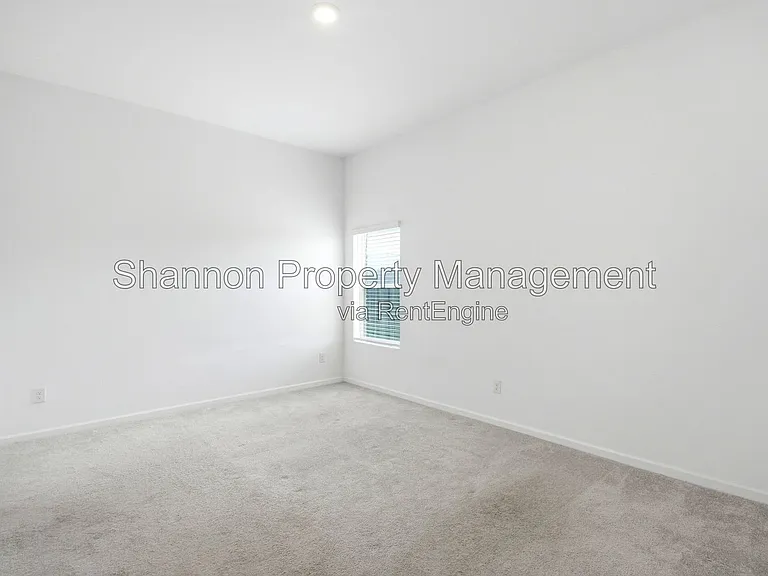 27147 Breakaway Ln — Photo 17