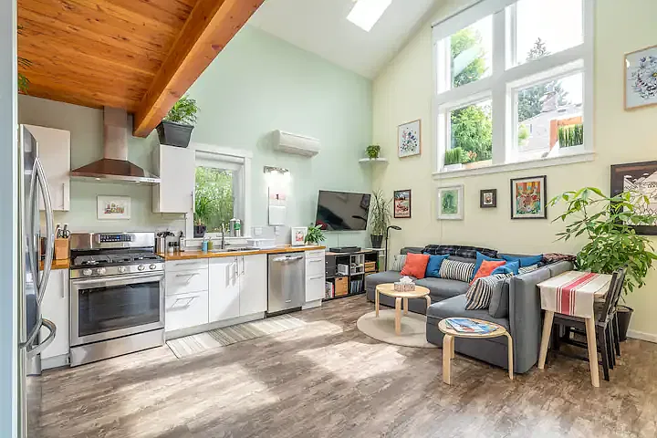 1 bed, 800 sqft, $2,375 — Photo 2