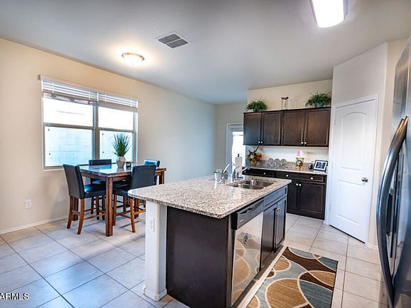 4th image of 29915 W Monterey Dr