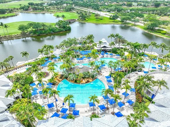 8365 Whisper Trace Way #L-204, Naples, FL 34114