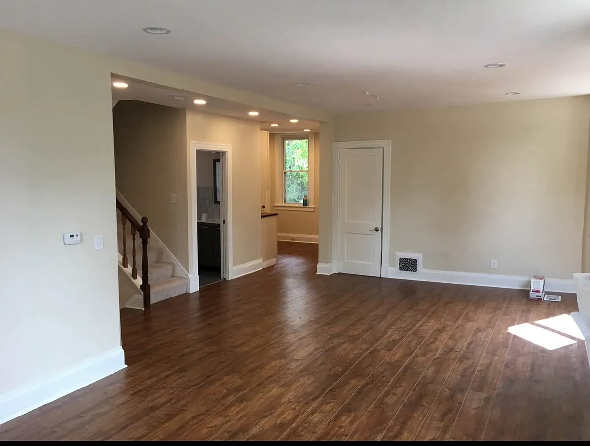 Building Photo - 1329 Myrtle Ave #2