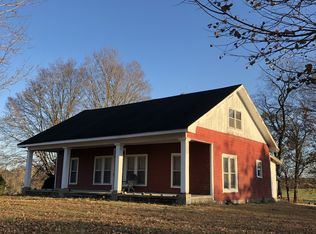 643 Bennett Hill Rd, Red Boiling Springs, TN 37150