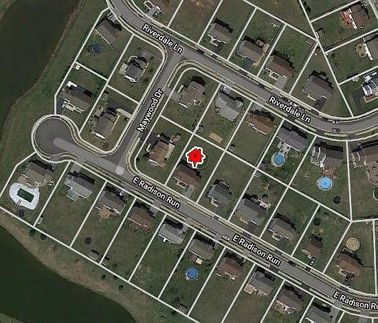 2nd image of 712 E Radison Run