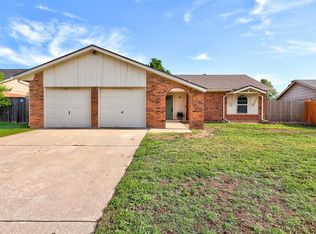 10209 Birkenhead Rd, Yukon, OK 73099