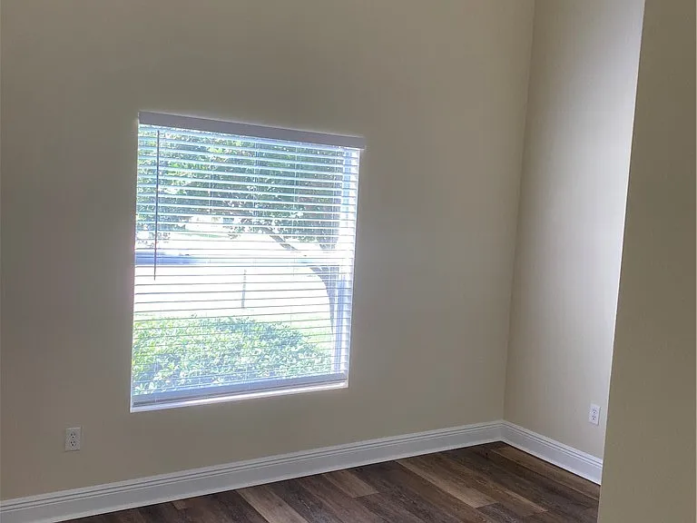 3802 Peugeot St — Photo 9