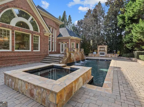 1017 Cherbury Ln, Johns Creek, GA 30022