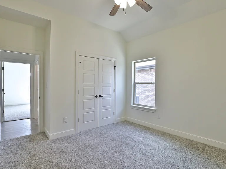 5702 Legacy Dr — Photo 29