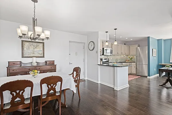 Sold by Compass | media 3