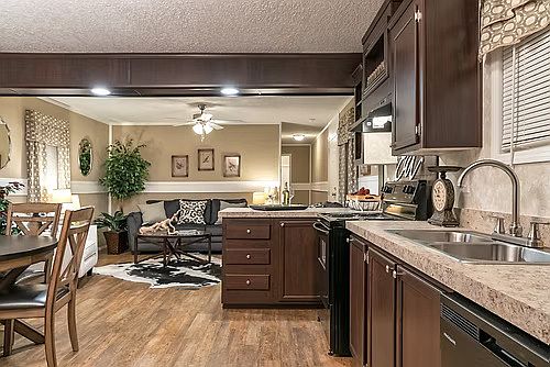 3rd image of 7652 Sunwood Dr