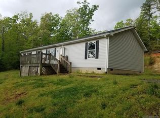 1662 Bulling Creek Rd, Penrose, NC 28766