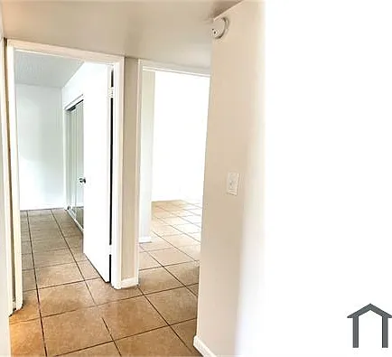 1907 N Haverhill Rd #8 — Photo 8